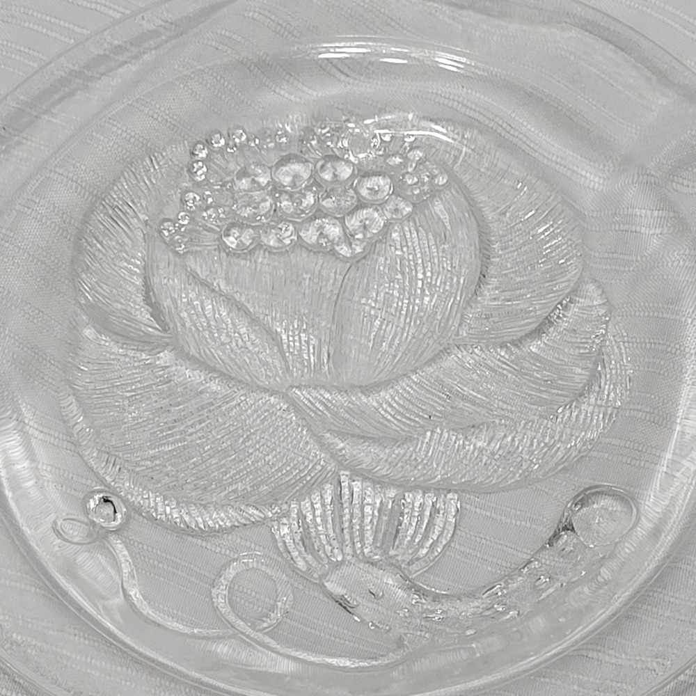 Vintage Lotus Floral Embossed Salad Dessert Plates 7.5" Set of 6